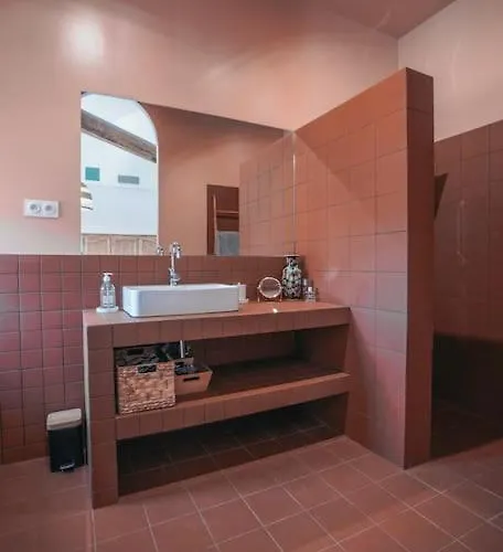 Ferienhaus Mas Evalla, Charme, Piscine Chauffee Et Vue Unique Saint-Pons-la-Calm